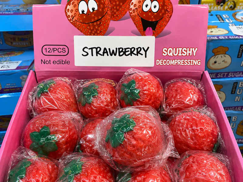 Straberry — view 1